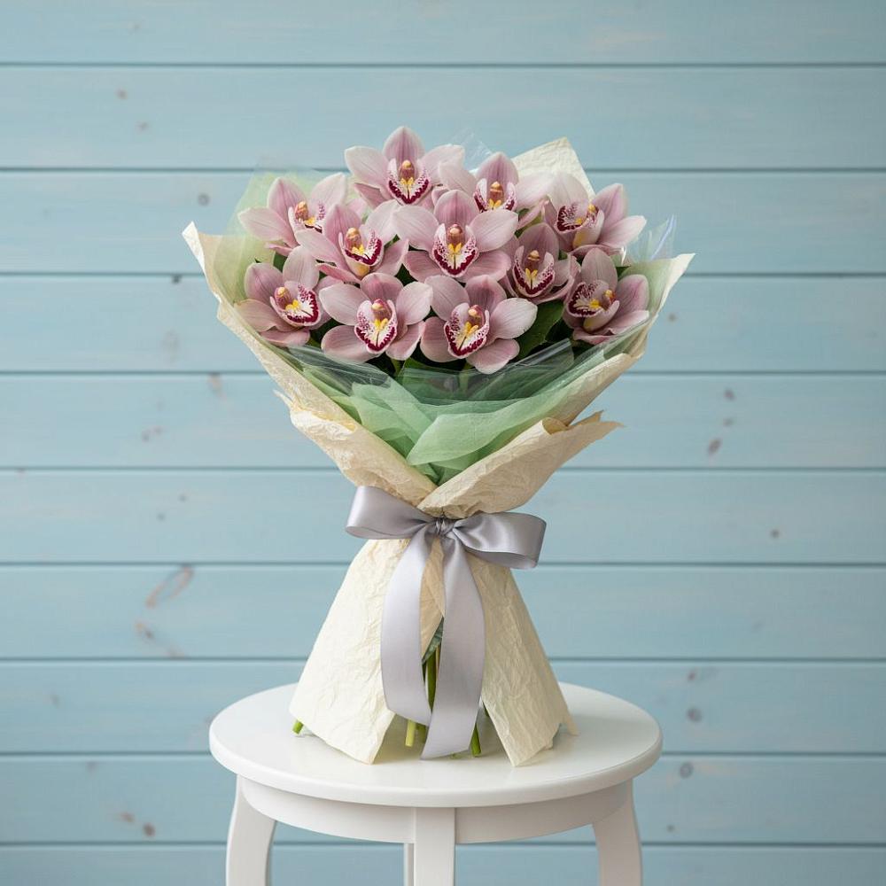 Букет цветов из: Орхидеи и Розы в Калья