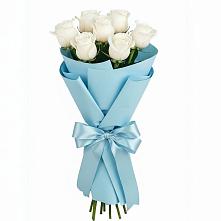 Букет 7 белых роз Проуд в Калья