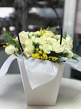 Цветочная композиция из Розы  в Калья