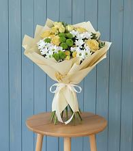 Букет цветов из:  Хризантемы и Розы в Калья