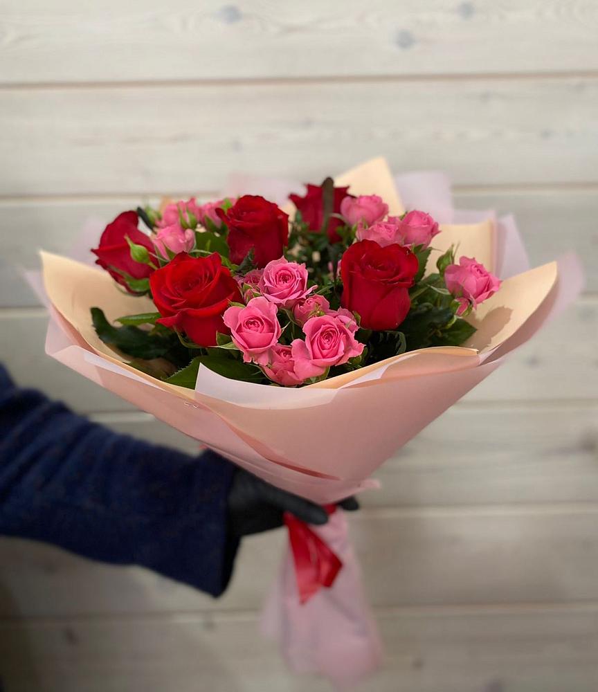 Букет цветов из: Розы в Калья